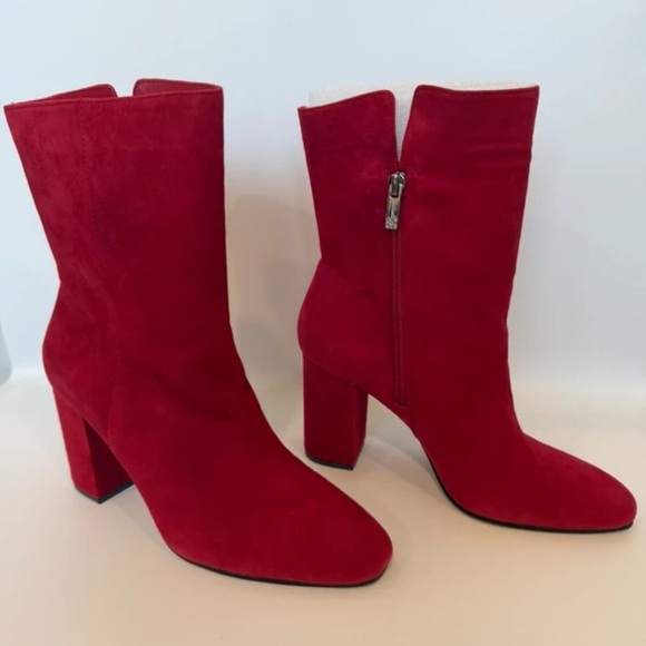 Jessica Simpson Bold Red Heeled Boots - Picture 1 of 7